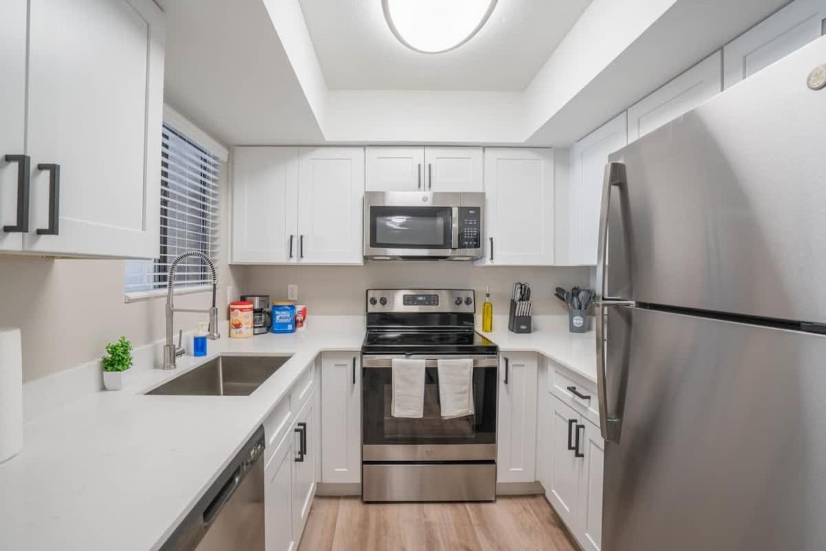 Modern 2Bd - Parking, Gym, Pool - Sleeps 8 - 5 Min Casino Apartamento Scottsdale Exterior foto