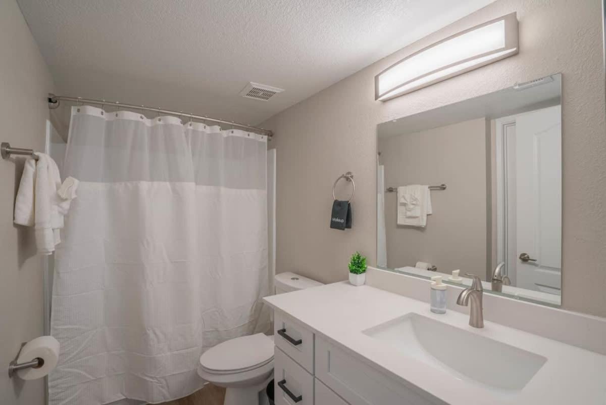 Modern 2Bd - Parking, Gym, Pool - Sleeps 8 - 5 Min Casino Apartamento Scottsdale Exterior foto