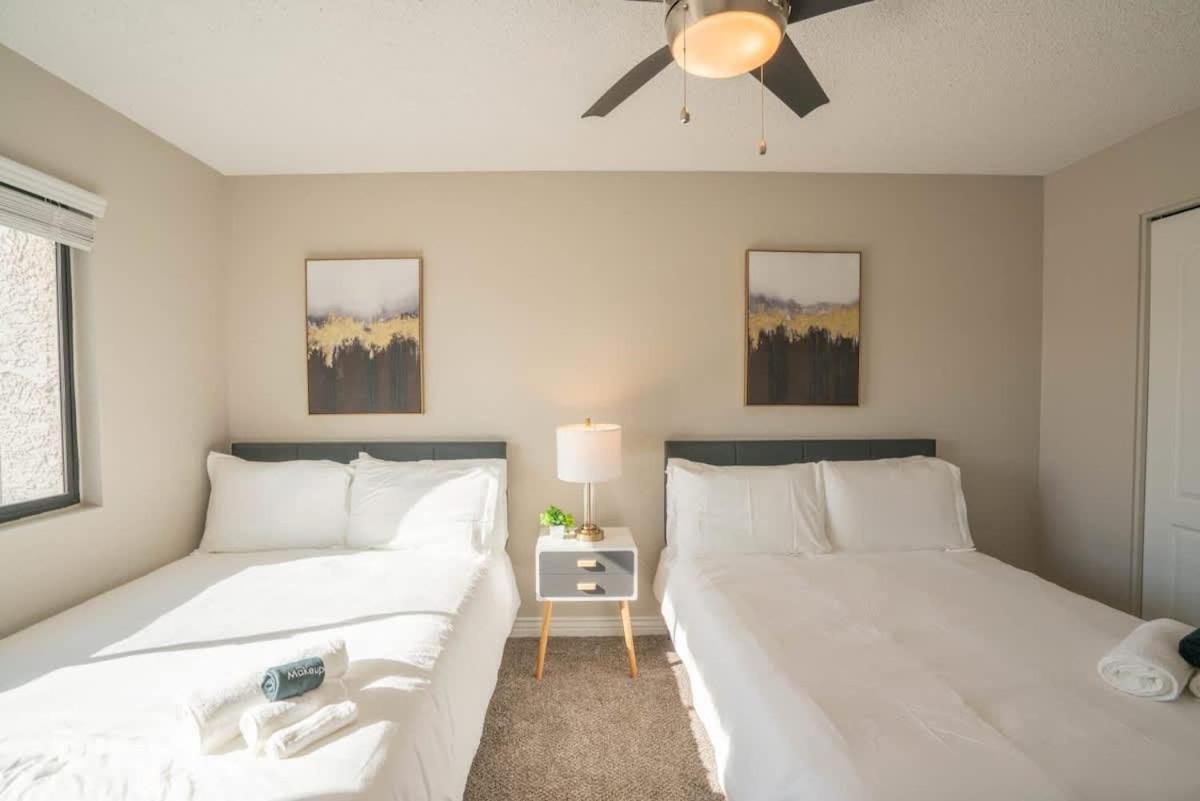 Modern 2Bd - Parking, Gym, Pool - Sleeps 8 - 5 Min Casino Apartamento Scottsdale Exterior foto