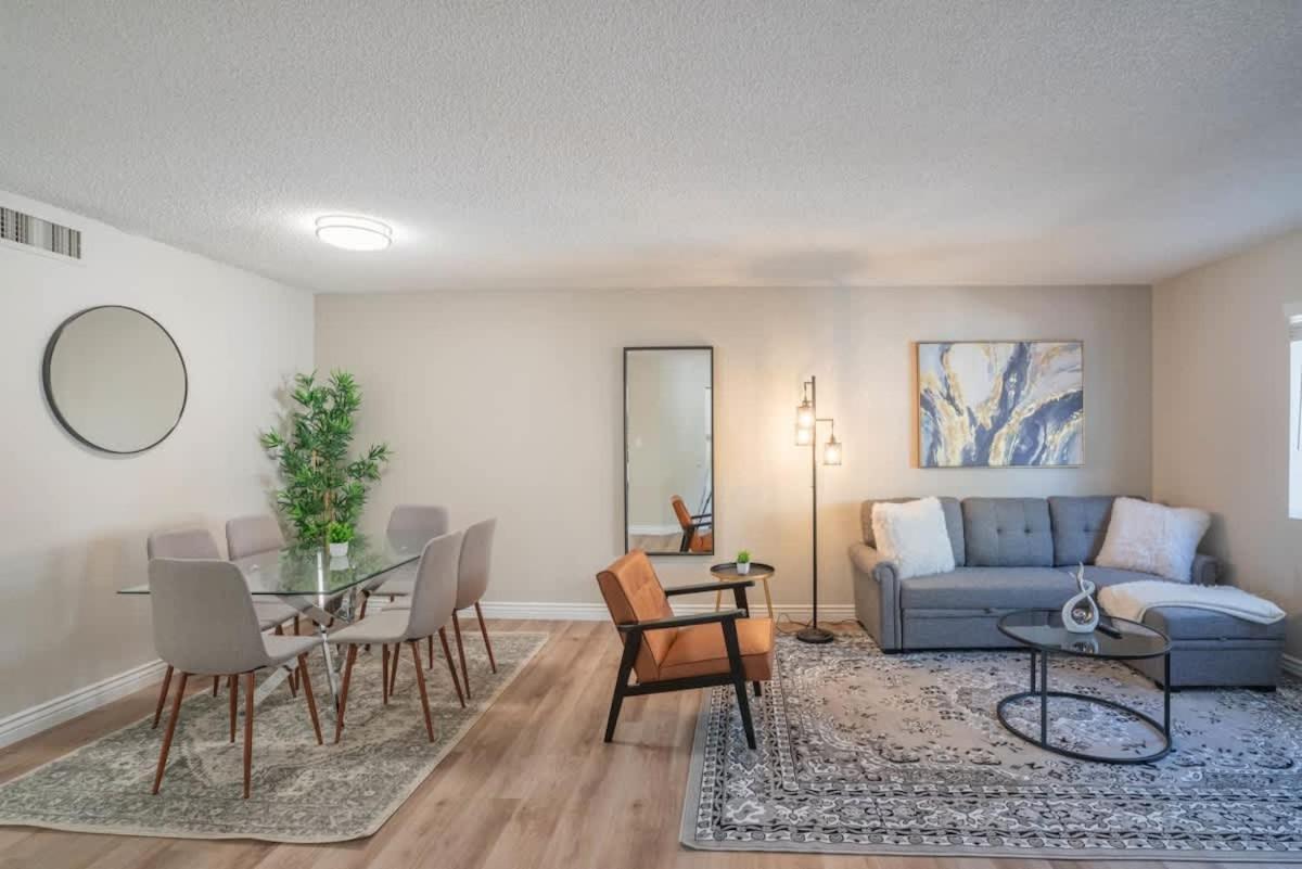 Modern 2Bd - Parking, Gym, Pool - Sleeps 8 - 5 Min Casino Apartamento Scottsdale Exterior foto